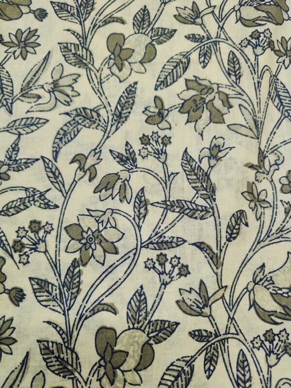 Suit (Printed) White Grey PNDM750200WHCN - Image 3